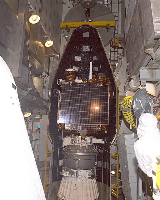Space History Photo: Mars Global Surveyor Preparations